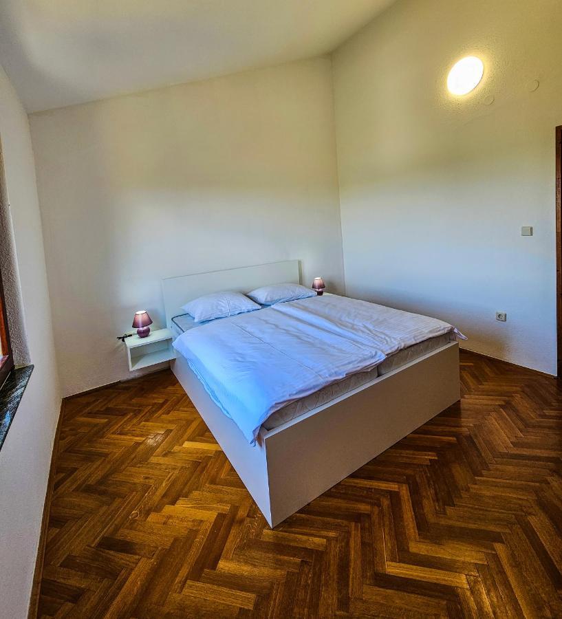 Aenona Sea View Apartments 닌 외부 사진