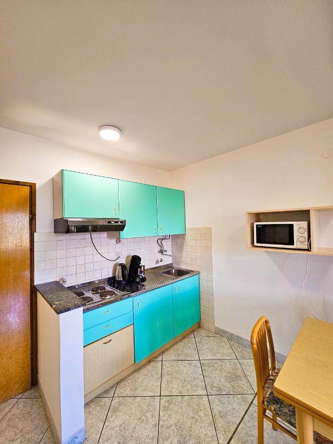 Aenona Sea View Apartments 닌 외부 사진