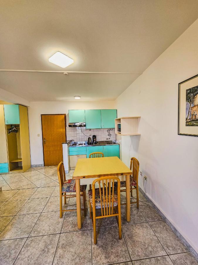 Aenona Sea View Apartments 닌 외부 사진